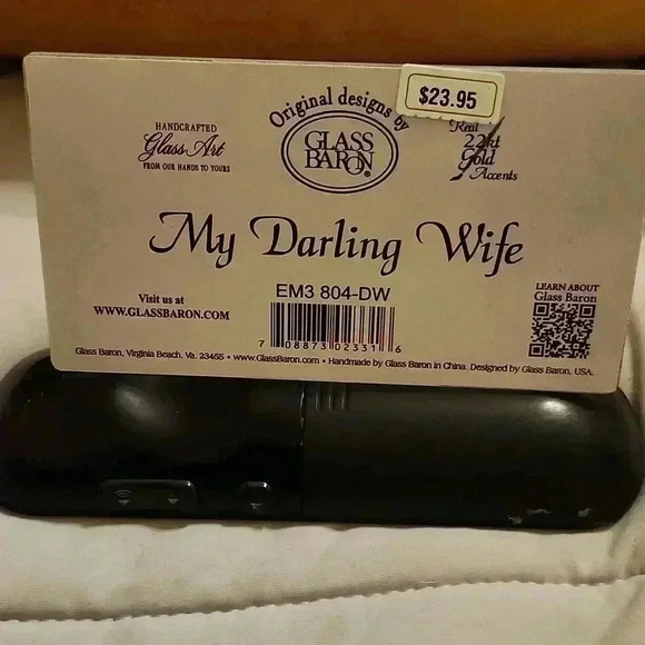 Handcrafted Glass Baron artifact with 22k gold accents. - Picture 2 of 2